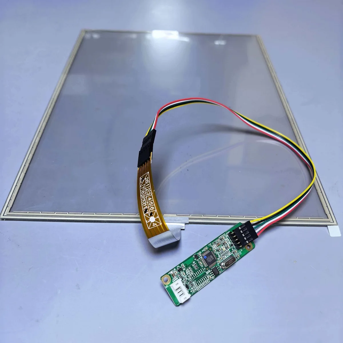 15.1-inch resistive touch screen, 5-wire, 322mm in length x 247mm in width, universal model
15.1-inch resistive touch screen, 5-wire, 322mm in length x 247mm in width, universal model