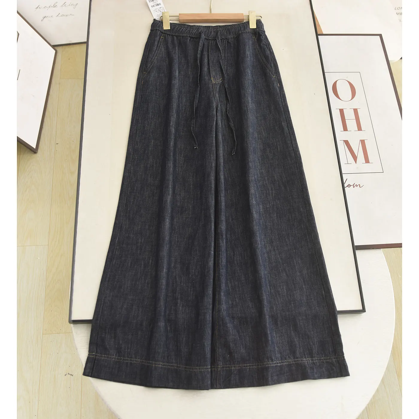 High Waist Wide Leg Jeans Women's Summer 2026 Loose Fit Casual Denim Trousers Drawstring Elastic Waist Slimming Personality
High Waist Wide Leg Jeans Women's Summer 2026 Loose Fit Casual Denim Trousers Drawstring Elastic Waist Slimming Personality