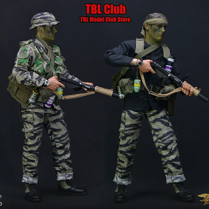 1/6 масштаб Sea Air and Land Triple Special Forces Point Man 12-дюймовый полный набор фигурок солдат игрушки в наличии UJINDOU UD9050
1/6 масштаб Sea Air and Land Triple Special Forces Point Man 12-дюймовый полный набор фигурок солдат игрушки в наличии UJINDOU UD9050