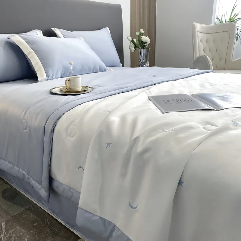 Summer Blanket Set Home Textile Thin Quilt Cool Bed Sheet Pillowcase 4pcs Bedding Set Summer Comforter Set Queen Size Bed Linens
Summer Blanket Set Home Textile Thin Quilt Cool Bed Sheet Pillowcase 4pcs Bedding Set Summer Comforter Set Queen Size Bed Linens