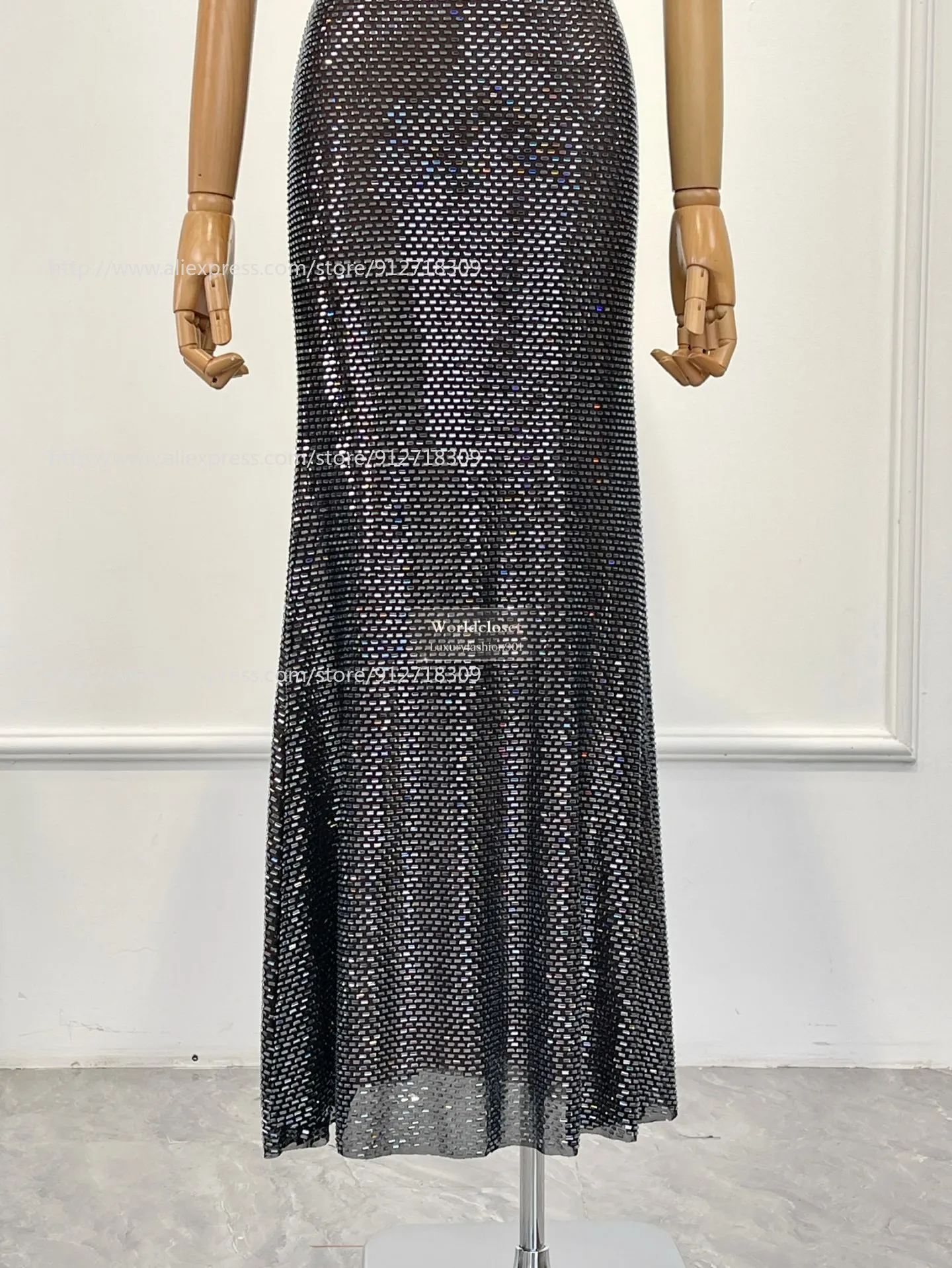 2026 Новое черное платье макси с короткими рукавами и мятными стразами в сетку и бриллиантами для вечеринки
2026 Новое черное платье макси с короткими рукавами и мятными стразами в сетку и бриллиантами для вечеринки