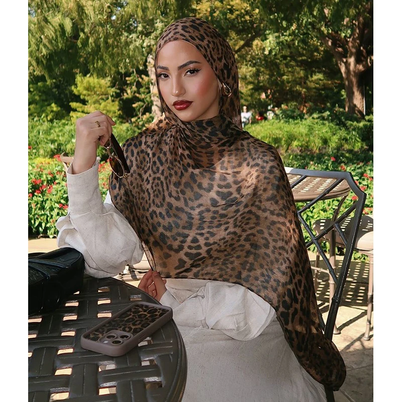 Women Stole Soft Leopard Print Scarf Vintage Cotton Wrap Harajuku Scarves Shawl Hot Sale Thin Summer Spring Casual Elegant
Women Stole Soft Leopard Print Scarf Vintage Cotton Wrap Harajuku Scarves Shawl Hot Sale Thin Summer Spring Casual Elegant
