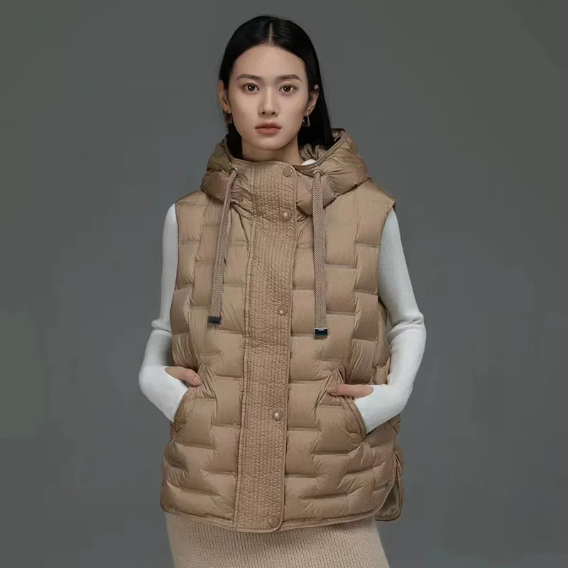 Осенне-зимний женский жилет с капюшоном на белом утином пуху, жилет для поездок на работу
Осенне-зимний женский жилет с капюшоном на белом утином пуху, жилет для поездок на работу