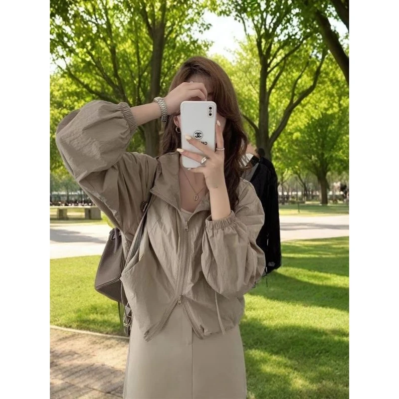 Casual Loose Fleece-Lined Thin Spring Summer New Korean Version Color Zipper Women's Jacket Outerwear Windbreaker
Casual Loose Fleece-Lined Thin Spring Summer New Korean Version Color Zipper Women's Jacket Outerwear Windbreaker