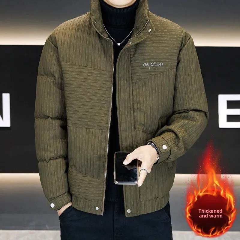 New Men's Cotton Jaet Winter Thi ort Embroidered Lightweight Warm Cotton Coat Faionable Trendy Youth Stand Fit
New Men's Cotton Jaet Winter Thi ort Embroidered Lightweight Warm Cotton Coat Faionable Trendy Youth Stand Fit