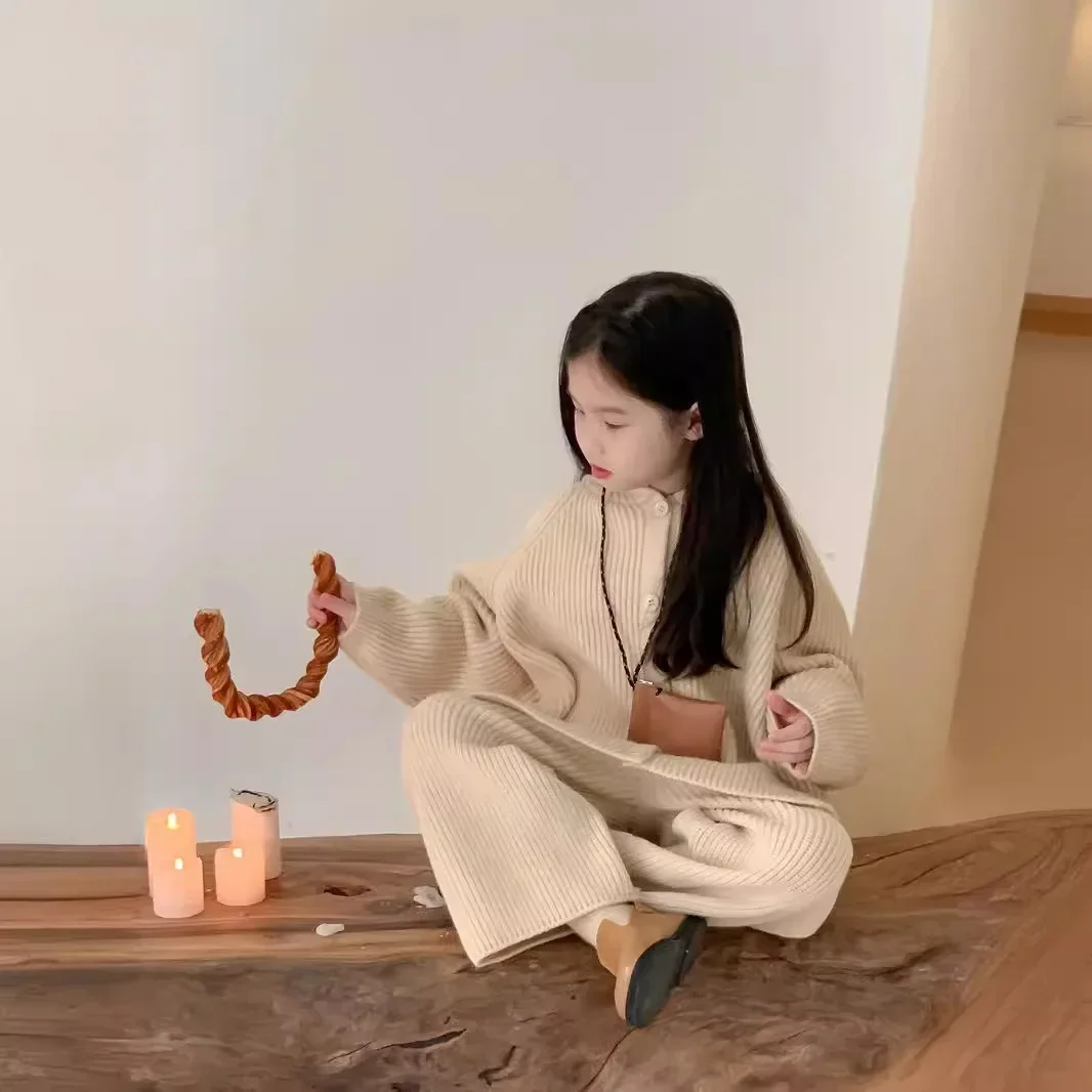 Girl Two Piece Set Autumn New 2024 Solid Knitting Hooded Sweater Pants Casual Simple Fashion Loose Sweet Korean Active Vintage
Girl Two Piece Set Autumn New 2024 Solid Knitting Hooded Sweater Pants Casual Simple Fashion Loose Sweet Korean Active Vintage