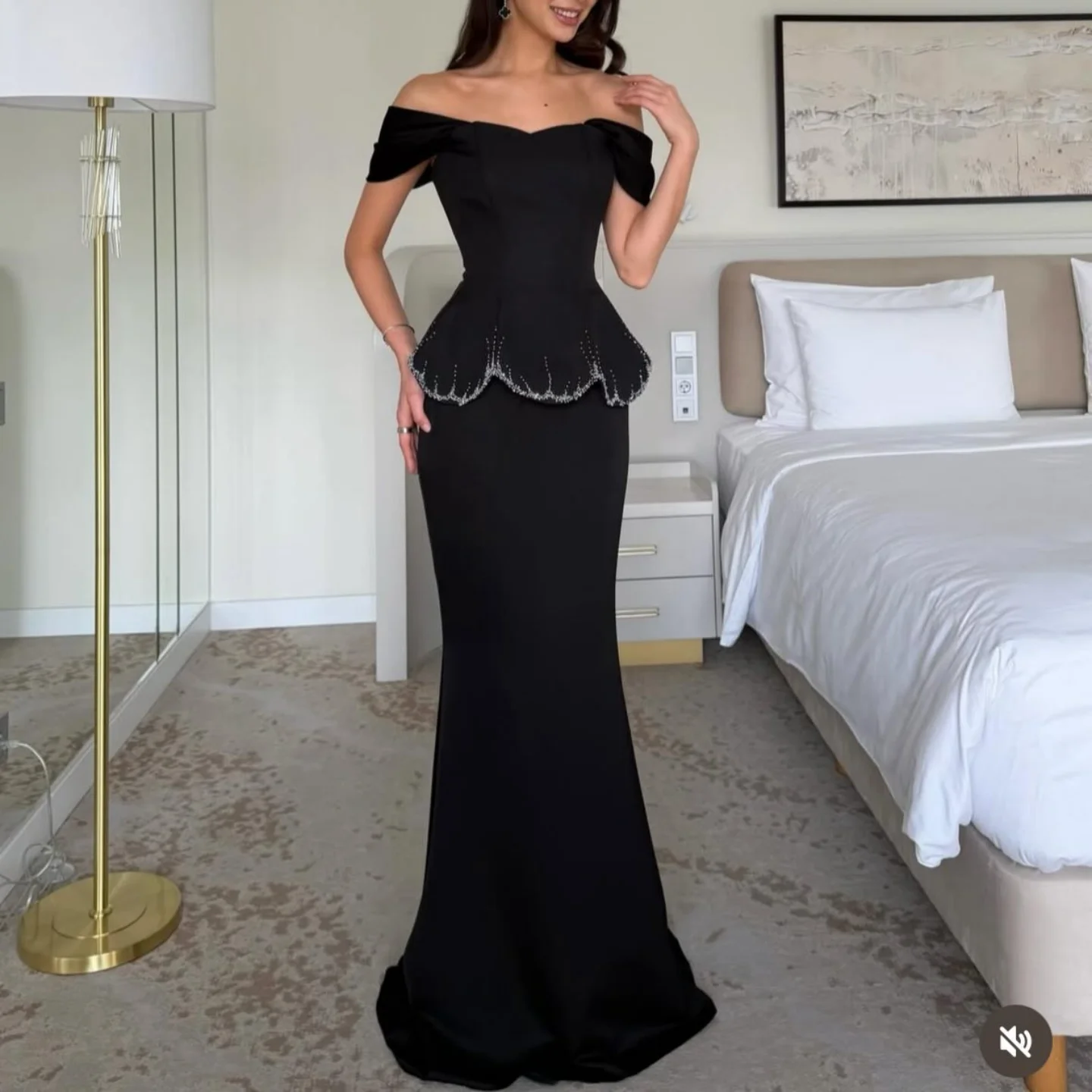 Black Sequins Beadings Prom Dresses Off Shoulder Pleated Formal Occasion Party Dresses Evening Gowns Floor Length Customized
Black Sequins Beadings Prom Dresses Off Shoulder Pleated Formal Occasion Party Dresses Evening Gowns Floor Length Customized