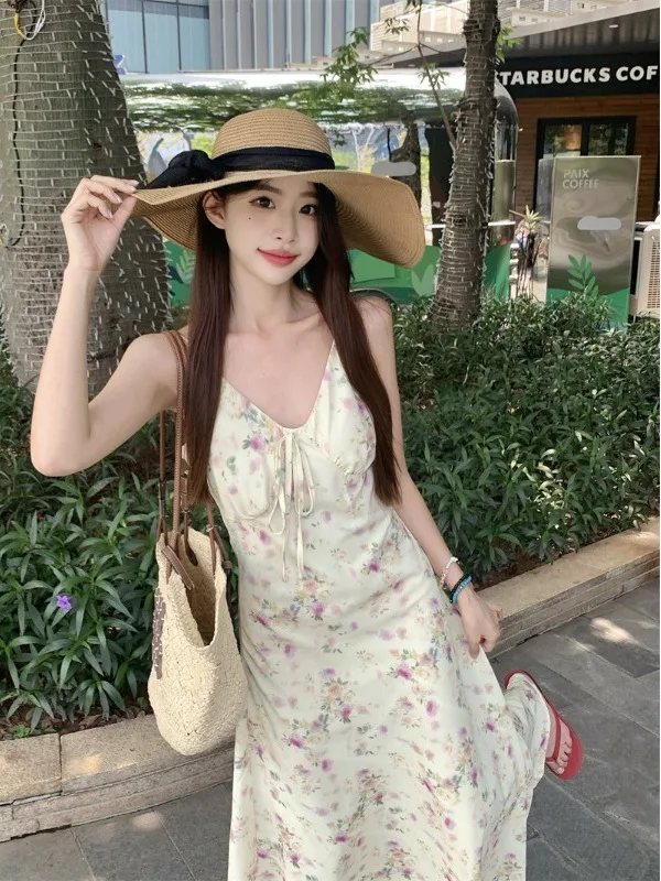 Floral Print Summer Dress plus Size Women's Sleeveless V-Neck Gown French Style A-Line Midi Dress Breathable Skin-Friendly
Floral Print Summer Dress plus Size Women's Sleeveless V-Neck Gown French Style A-Line Midi Dress Breathable Skin-Friendly