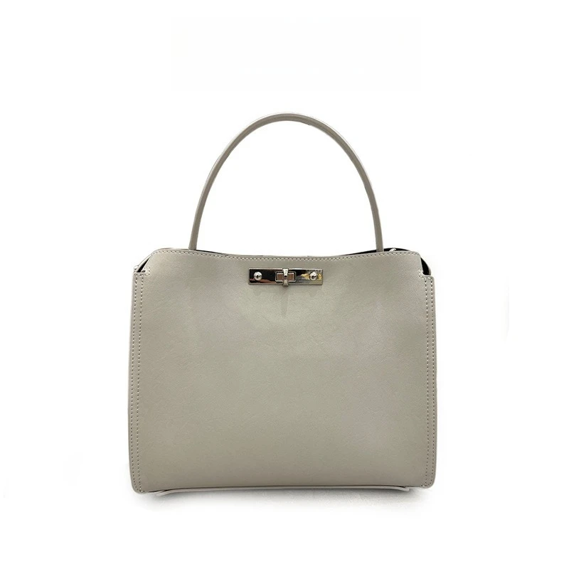 French Light Luxury Small Square Bag, New Style Genuine Leather Trendy Women's Bag, European & American Shoulder Bag
French Light Luxury Small Square Bag, New Style Genuine Leather Trendy Women's Bag, European & American Shoulder Bag