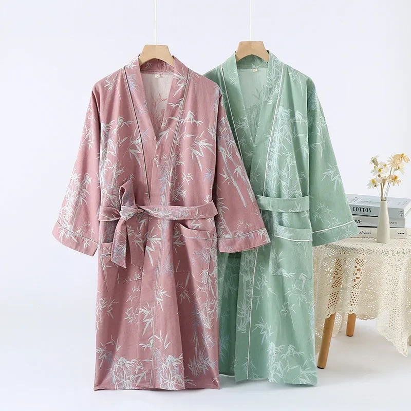 Cotton Double-layer Gauze Bathrobe Hotel Couple's Cotton Nightgown Purple Green Color Printed Women's Sleepwear Yarn Dyed Yukata
Cotton Double-layer Gauze Bathrobe Hotel Couple's Cotton Nightgown Purple Green Color Printed Women's Sleepwear Yarn Dyed Yukata