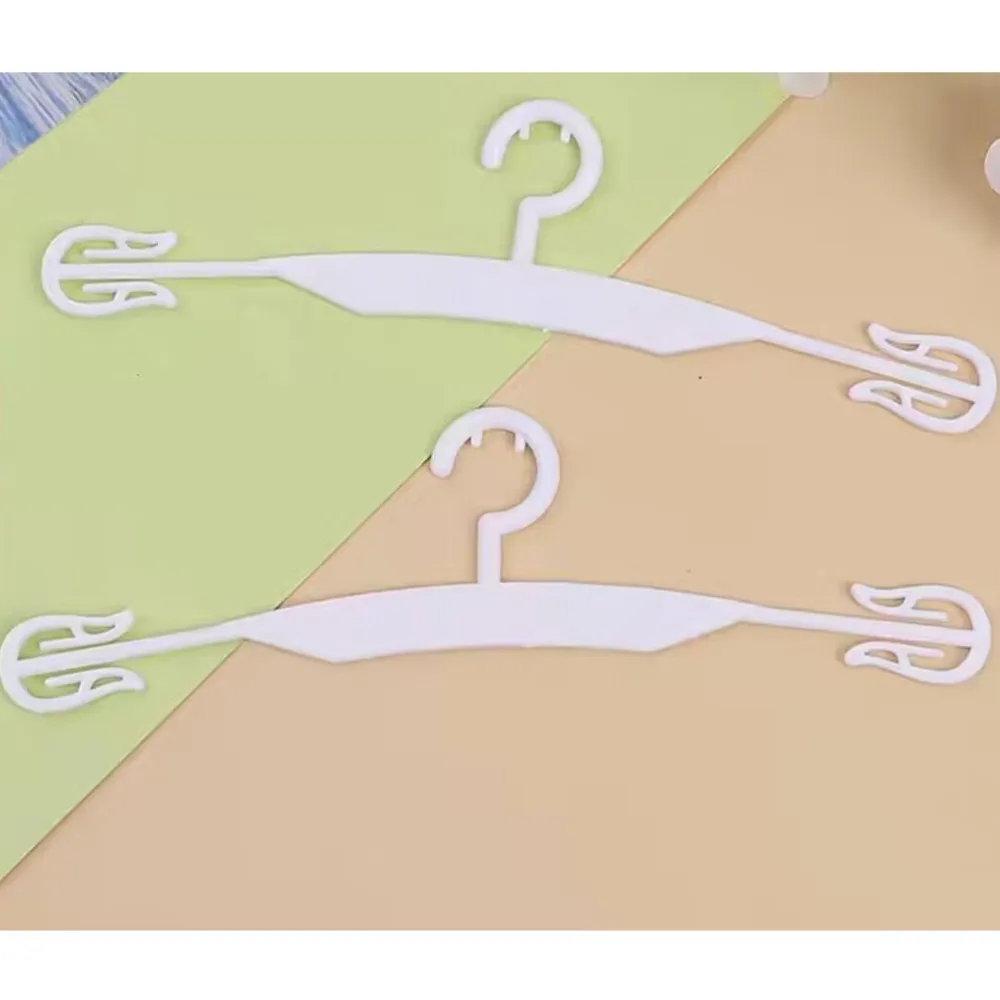 20pcs Plastic Panty Comb Clips for Women, Panty Clips for Underwear Store Use, Comb Panty Clips
20pcs Plastic Panty Comb Clips for Women, Panty Clips for Underwear Store Use, Comb Panty Clips