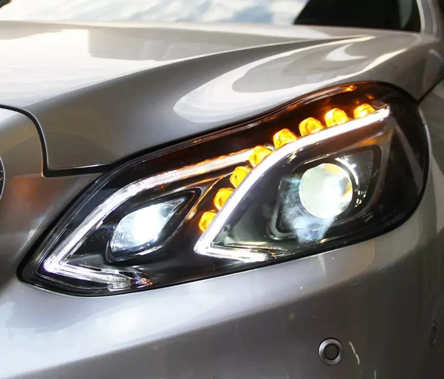 Car Led Headlight for Mercedes Benz E-Class W212 10-20 Daytime Running DRL Angel Eyes headlamp Low High Beam
Car Led Headlight for Mercedes Benz E-Class W212 10-20 Daytime Running DRL Angel Eyes headlamp Low High Beam