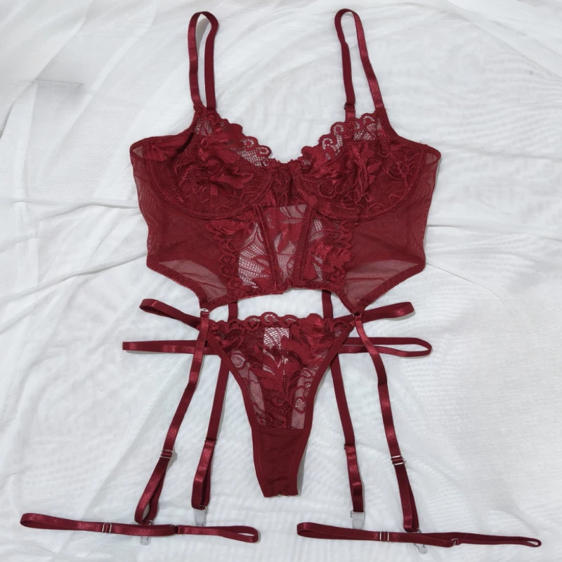 Bikini with underwire and garter belt, pure desire lace sexy temptation thong set
Bikini with underwire and garter belt, pure desire lace sexy temptation thong set