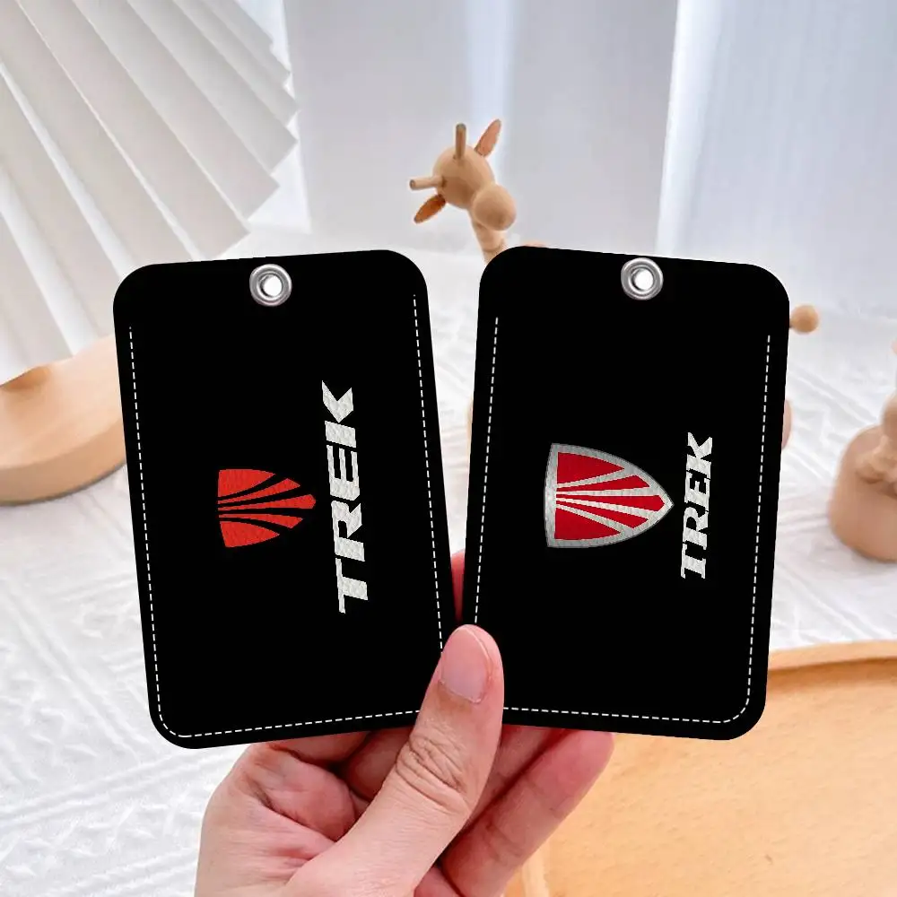 Держатель для карт T-TREKS в форме прямоугольника, брелок для велосипеда, держатель для бейджей и кредитных карт, держатель для студенческих удостоверений, чехол для проездных на автобус
Держатель для карт T-TREKS в форме прямоугольника, брелок для велосипеда, держатель для бейджей и кредитных карт, держатель для студенческих удостоверений, чехол для проездных на автобус