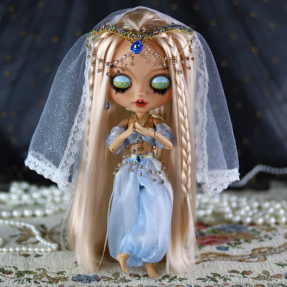 ICY DBS 30cm Blyth Doll Indian Princess Exotic Beauty Latin Sari Gauze Dress Blonde Tan Skin Girls Festival Gifts Birthday Gifts
ICY DBS 30cm Blyth Doll Indian Princess Exotic Beauty Latin Sari Gauze Dress Blonde Tan Skin Girls Festival Gifts Birthday Gifts