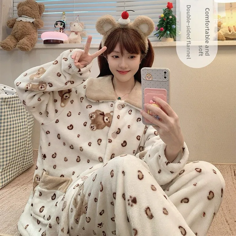 Korean Style Women's Winter Thickened Coral Fleece Sleepwear Cartoon Bear Cute Sweet Home Clothes Two-Piece Set Long Sleeve
Korean Style Women's Winter Thickened Coral Fleece Sleepwear Cartoon Bear Cute Sweet Home Clothes Two-Piece Set Long Sleeve