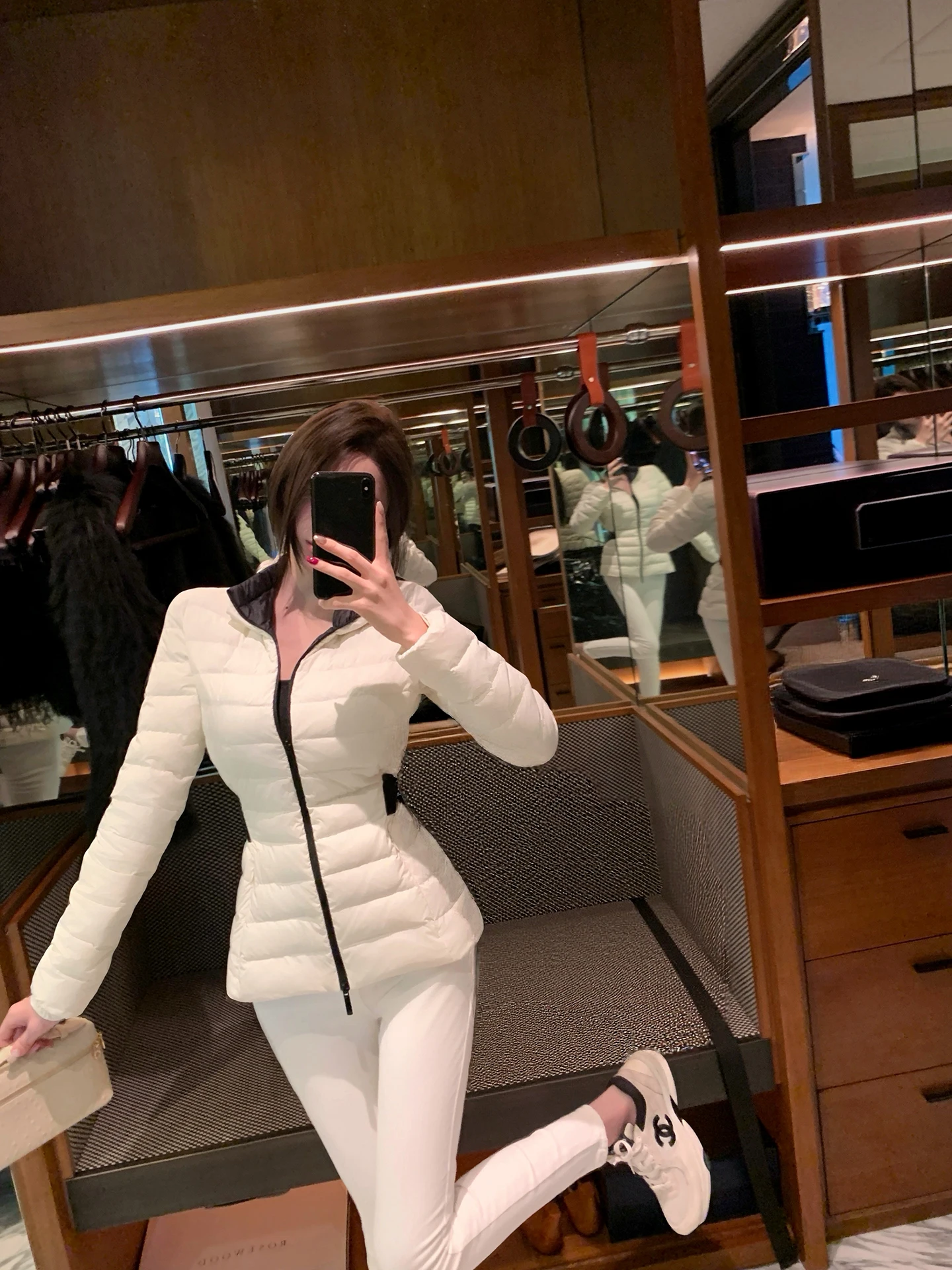 Chill er Winter Warm Du down Jaet Stand Collar Dstring Waist Slim Fit Long Sve Zipper Closure Women's Coat
Chill er Winter Warm Du down Jaet Stand Collar Dstring Waist Slim Fit Long Sve Zipper Closure Women's Coat