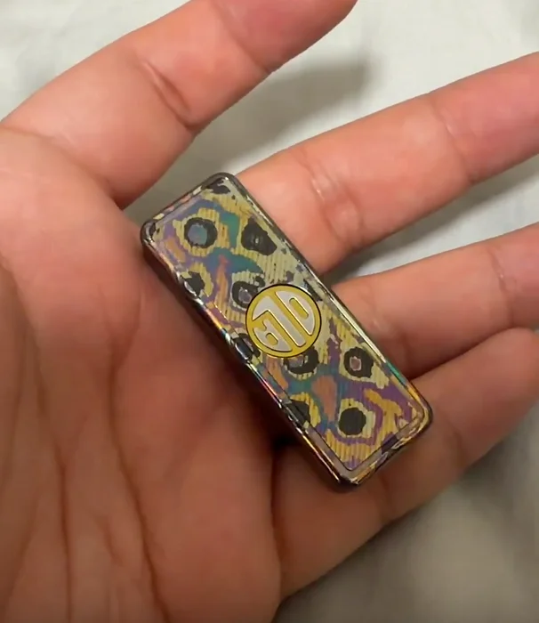 Used EDC Ding Ling Pushes the Zircuti fidget slider Decompression toys
Used EDC Ding Ling Pushes the Zircuti fidget slider Decompression toys
