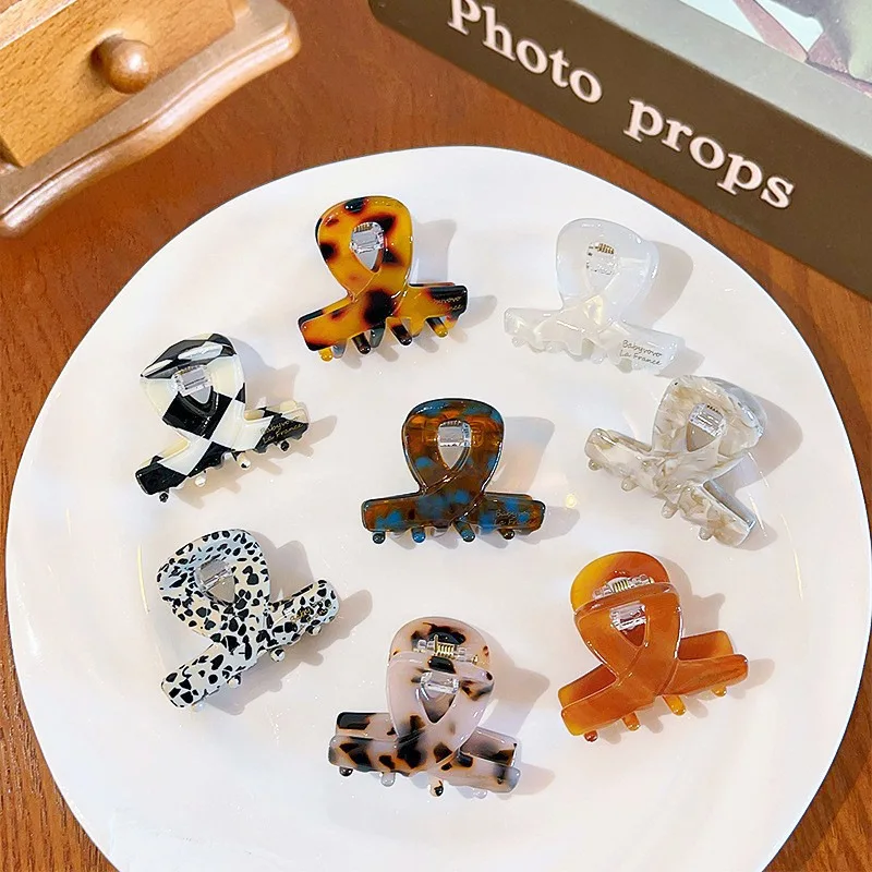 3cm Mini Hair Claw Korean Style Fashion Sweet Cute Hair Grab Clip Women Girls Bangs Hairpins for Kawaii Hair Styling Accessories
3cm Mini Hair Claw Korean Style Fashion Sweet Cute Hair Grab Clip Women Girls Bangs Hairpins for Kawaii Hair Styling Accessories