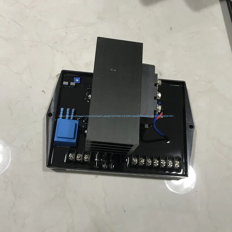 Replacing Hangwei Three-phase Generator Voltage Regulator Box Voltage Regulator AVR Shaft with 50 KW
Replacing Hangwei Three-phase Generator Voltage Regulator Box Voltage Regulator AVR Shaft with 50 KW