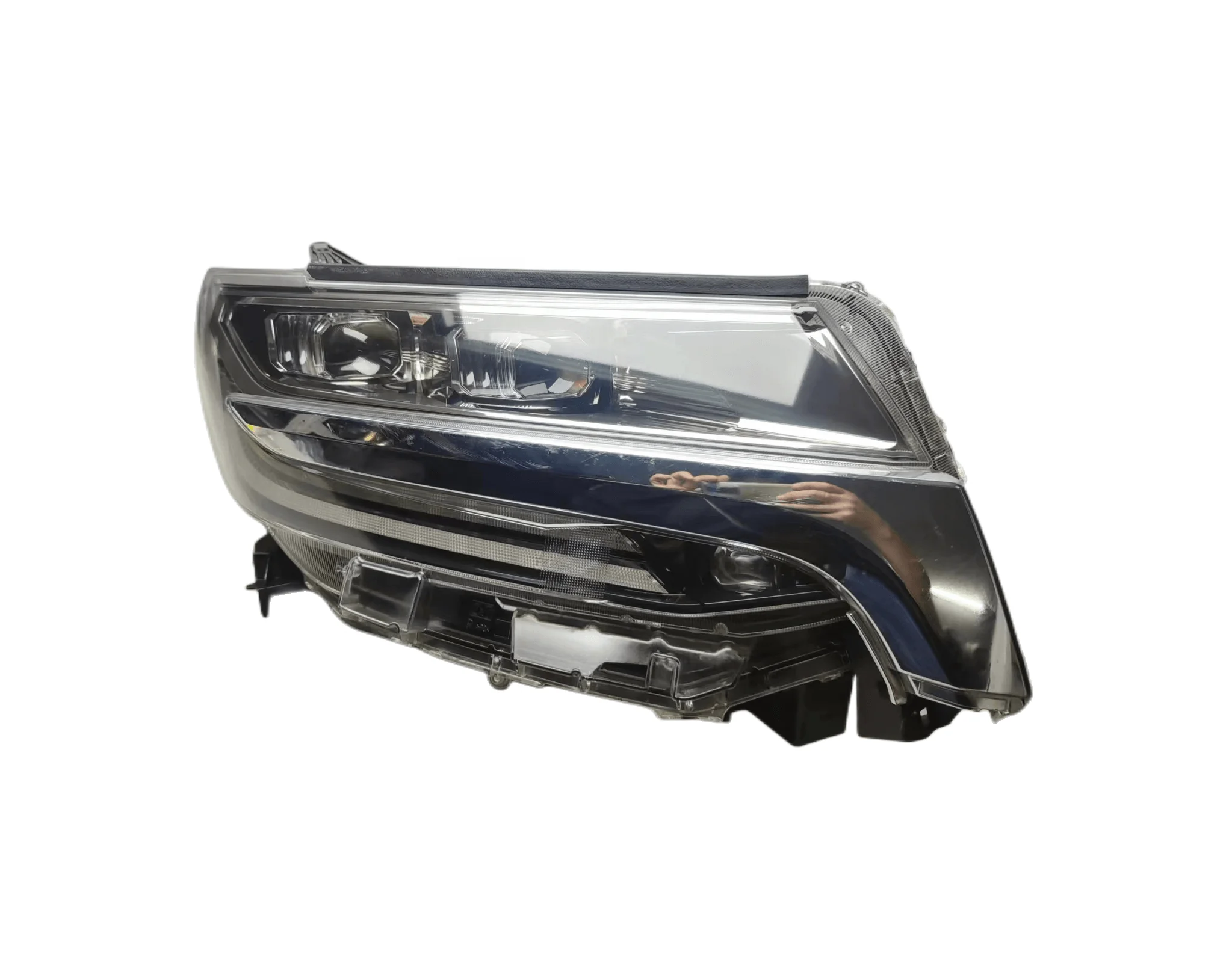 For 2021-2023 Toyota Alphard Original Automotive LED Headlights 36W Cool White Car Light for Front Position High Quality
For 2021-2023 Toyota Alphard Original Automotive LED Headlights 36W Cool White Car Light for Front Position High Quality
