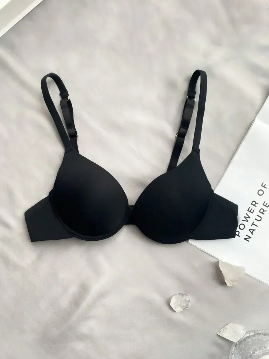 2pcs Women Minimalist Solid Color Wire-Free Bra Set
2pcs Women Minimalist Solid Color Wire-Free Bra Set