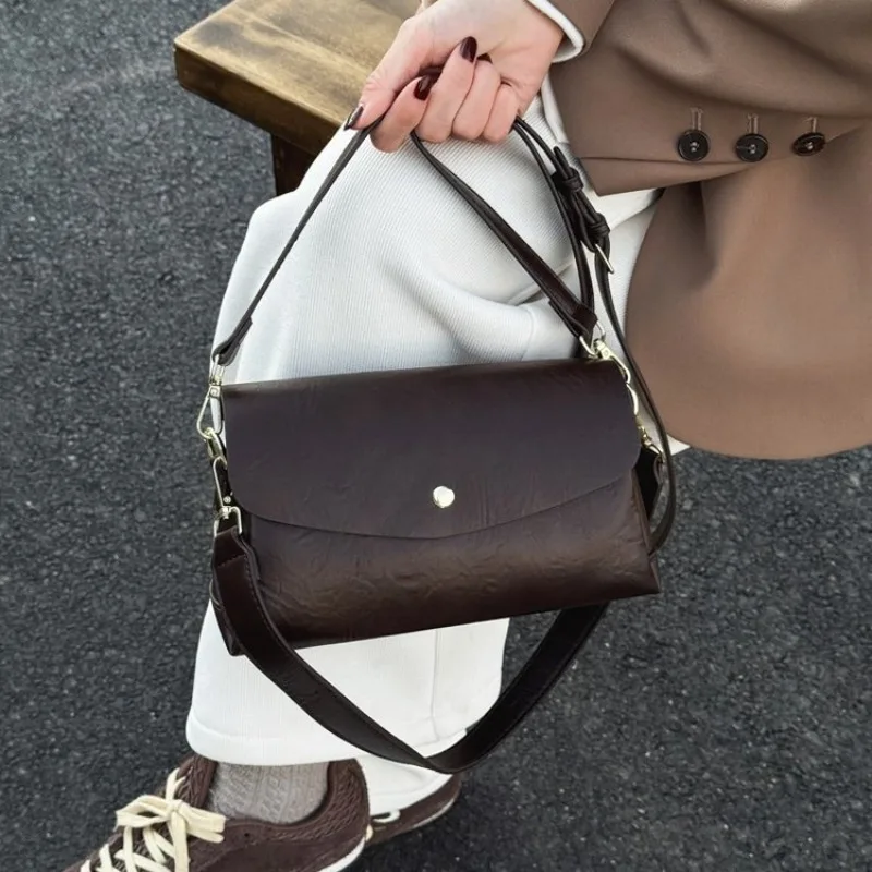 Diaper Bag Elegant Classic Designer Paris Fashion Leather Crossbody Handbag Women Vintage Retro Original Textured
Diaper Bag Elegant Classic Designer Paris Fashion Leather Crossbody Handbag Women Vintage Retro Original Textured
