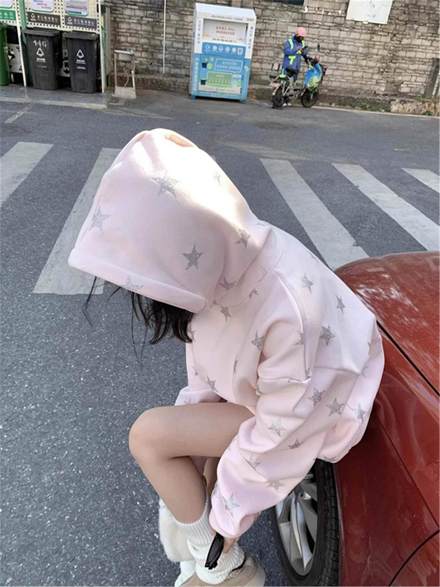 Retro American Pink Star Print Hoodie Women's Autumn Winter Thickened Fleece Loose Casual Outerwear Korean Style Long Sleeve
Retro American Pink Star Print Hoodie Women's Autumn Winter Thickened Fleece Loose Casual Outerwear Korean Style Long Sleeve