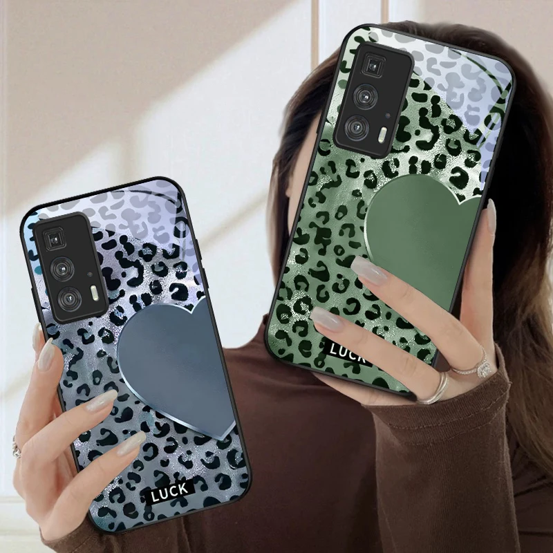 Lucky leopard print heart For Motorola Moto Edge 20 Lite 30 Pro 40 Neo 50 Ultra G14 G22 G24 Power 34 G35 X30Pro Glass Phone Case
Lucky leopard print heart For Motorola Moto Edge 20 Lite 30 Pro 40 Neo 50 Ultra G14 G22 G24 Power 34 G35 X30Pro Glass Phone Case