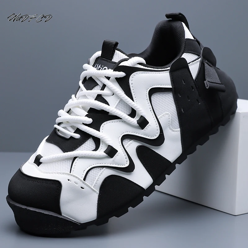 Мужские кроссовки Chunky Sneakers больших размеров (до 45), оригинальные дизайнерские спортивные туфли, модные повседневные кожаные кроссовки на платформе с внутренней подкладкой
Мужские кроссовки Chunky Sneakers больших размеров (до 45), оригинальные дизайнерские спортивные туфли, модные повседневные кожаные кроссовки на платформе с внутренней подкладкой