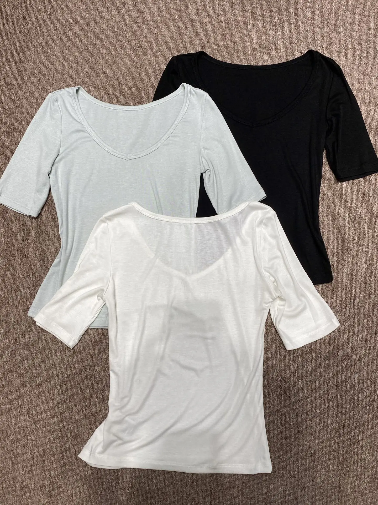 Slim Fit Sweet Pure Color T-Shirt mid Sleeve Large Peach Collar Versatile Fashionable Anti-Aging Moisture Wicking Cotton Crew...
Slim Fit Sweet Pure Color T-Shirt mid Sleeve Large Peach Collar Versatile Fashionable Anti-Aging Moisture Wicking Cotton Crew...