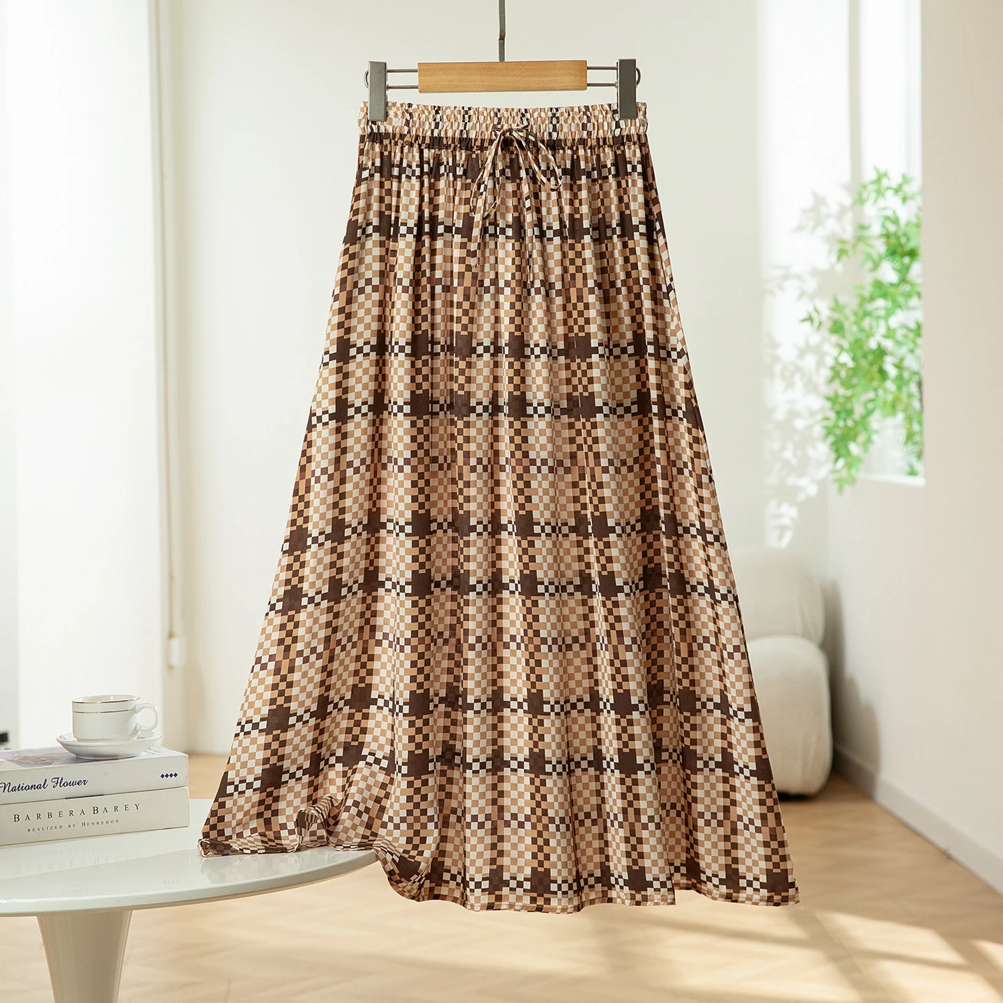 Women 100%Real Silk Elegant Skirts, Elastic Waist Plaid, Vintage Commute Loose A-line Skirt, 2025 Summer New
Women 100%Real Silk Elegant Skirts, Elastic Waist Plaid, Vintage Commute Loose A-line Skirt, 2025 Summer New