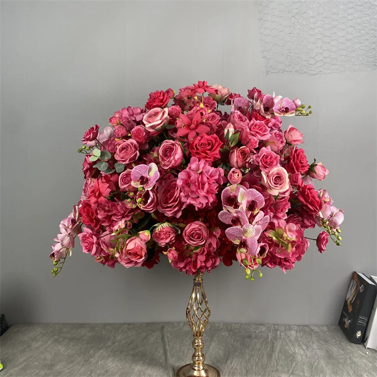 Wholesale Artificial Flower Ball Rose Flower Green Grass Floral Arrangement for Platform Decoration Wedding Table Decor
Wholesale Artificial Flower Ball Rose Flower Green Grass Floral Arrangement for Platform Decoration Wedding Table Decor