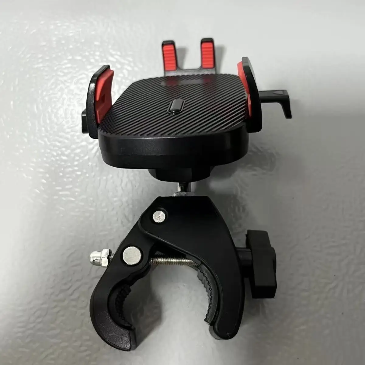 Universal Large Clamp Mobile Phone Holder 360° Rotation for Car Steering Wheel Bus Truck Handle Live Broadcast Fixing Clip
Universal Large Clamp Mobile Phone Holder 360° Rotation for Car Steering Wheel Bus Truck Handle Live Broadcast Fixing Clip