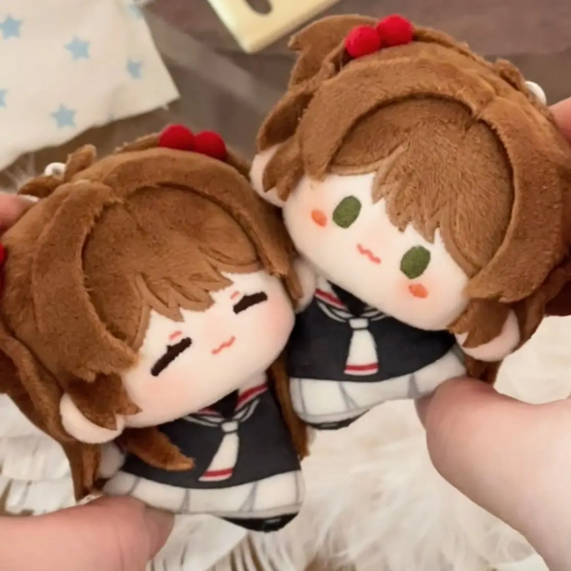 Плюшевая игрушка-фигурка Киномото Сакура (10 см) из аниме, миниатюрная, с принтом, для косплея, хлопковая, в виде куклы Нуну, брелок для сумки, подарок
Плюшевая игрушка-фигурка Киномото Сакура (10 см) из аниме, миниатюрная, с принтом, для косплея, хлопковая, в виде куклы Нуну, брелок для сумки, подарок