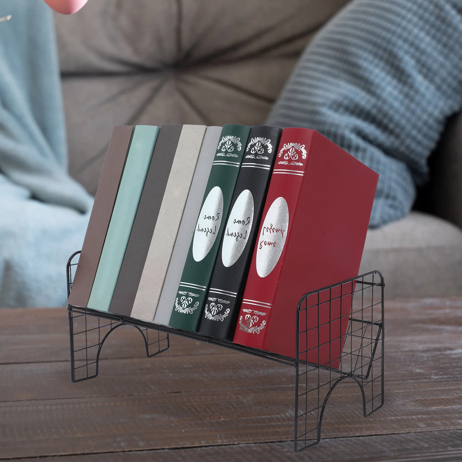 Desktop Iron Bookshelf Compact Retro Design Multi-Function Book Organizer Magazine Rack Record Vinyl Display Holder
Desktop Iron Bookshelf Compact Retro Design Multi-Function Book Organizer Magazine Rack Record Vinyl Display Holder