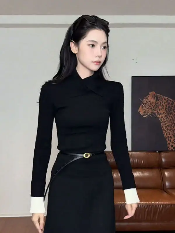 Женский облегающий трикотажный топ Ele Bla Long Sve Color Blo, базовый слой для повседневной носки, из мягкого полиэфирного волокна
Женский облегающий трикотажный топ Ele Bla Long Sve Color Blo, базовый слой для повседневной носки, из мягкого полиэфирного волокна