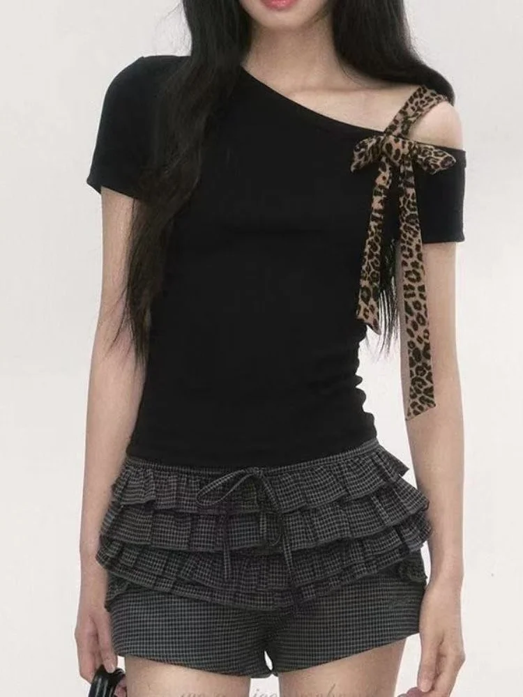 Retro American Leopard Print T-Shirt Women Summer Design Shoulder Bared Short Sleeve Knot Base Shirt Korean Style
Retro American Leopard Print T-Shirt Women Summer Design Shoulder Bared Short Sleeve Knot Base Shirt Korean Style