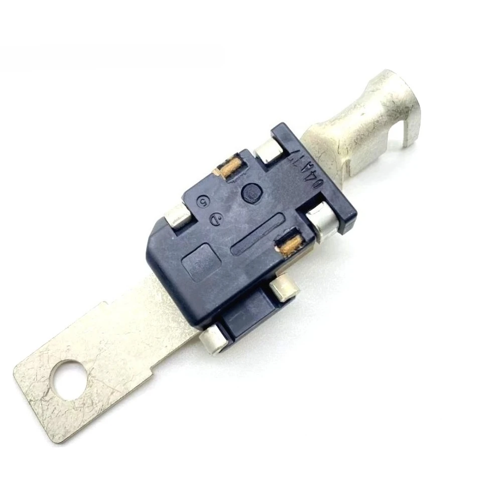 Battery Positive Cable Fusible Link Fuse Head Connector Ref#31343764 31412136 FOR Volvo S60 S80 S80L V60 V70 XC60 XC70 2007-2018
Battery Positive Cable Fusible Link Fuse Head Connector Ref#31343764 31412136 FOR Volvo S60 S80 S80L V60 V70 XC60 XC70 2007-2018