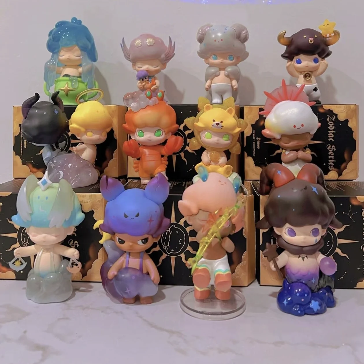 New Dimoo Zodiac Series Blind Random Box Toys Anime Action Figure Caixa Caja Surprise Mystery Box Dolls Girls Birthday Gift
New Dimoo Zodiac Series Blind Random Box Toys Anime Action Figure Caixa Caja Surprise Mystery Box Dolls Girls Birthday Gift
