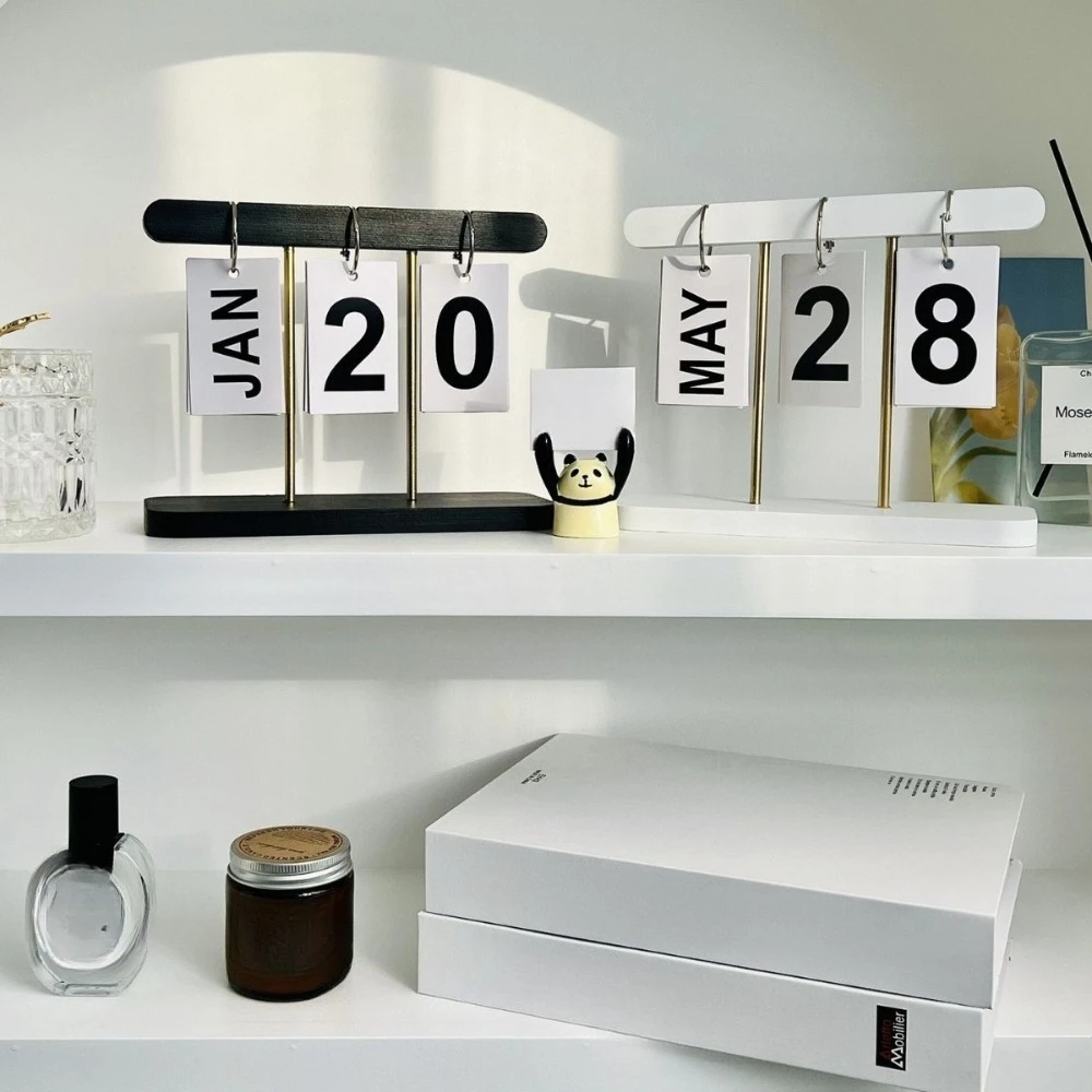 Nordic style material calendar ornament desk calendar ins creative office desktop decoration
Nordic style material calendar ornament desk calendar ins creative office desktop decoration