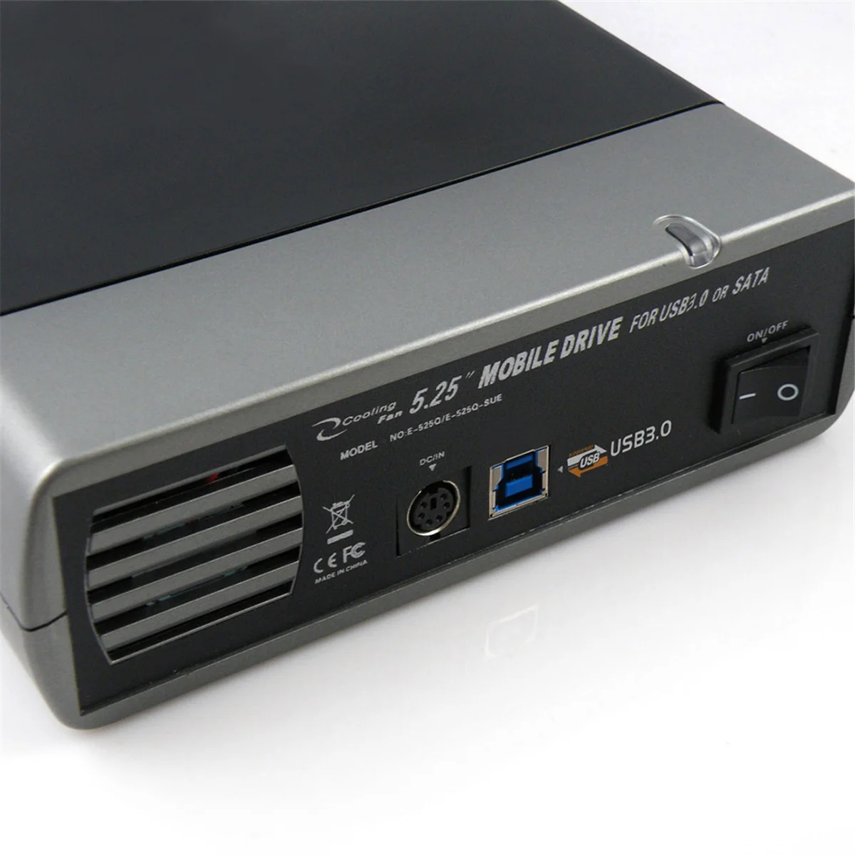 5.25Inch USB 3.0 SATA External Optical Drive Case Enclosure Box Adapter for Windows 7 for Mac PC US PLUG
5.25Inch USB 3.0 SATA External Optical Drive Case Enclosure Box Adapter for Windows 7 for Mac PC US PLUG