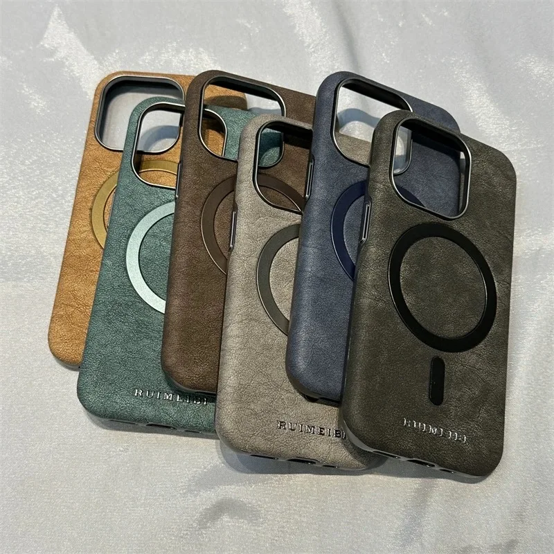 Высококачественный чехол для мобильного телефона с магнитной присоской из натурального меха, подходит для мобильных телефонов iPhone, легкий и тонкий, универсальный, с защитой от падения.
Высококачественный чехол для мобильного телефона с магнитной присоской из натурального меха, подходит для мобильных телефонов iPhone, легкий и тонкий, универсальный, с защитой от падения.