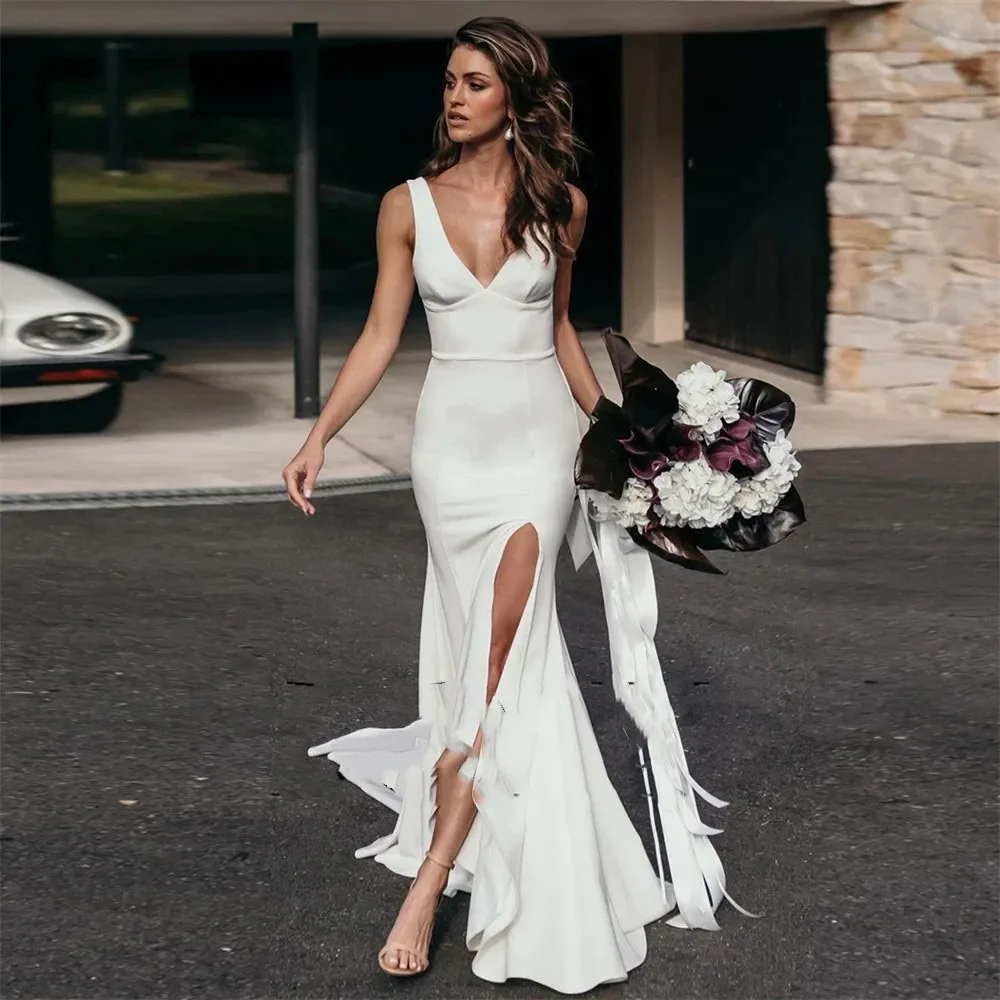 Modern Simple Mermaid Wedding Dress Deep V-Neck Sleeveless High Side Slit Elegant Women Bride Dress Wedding Gowns
Modern Simple Mermaid Wedding Dress Deep V-Neck Sleeveless High Side Slit Elegant Women Bride Dress Wedding Gowns