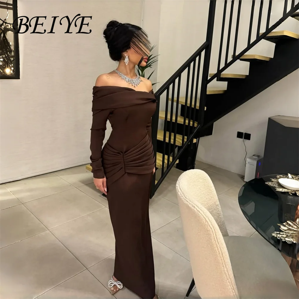 BEIYE Simple Off The Shoulder Long Sleeves Sheath Evening Dress 2026 Strapless Pleat Party Gown Customized فساتين سهرة
BEIYE Simple Off The Shoulder Long Sleeves Sheath Evening Dress 2026 Strapless Pleat Party Gown Customized فساتين سهرة