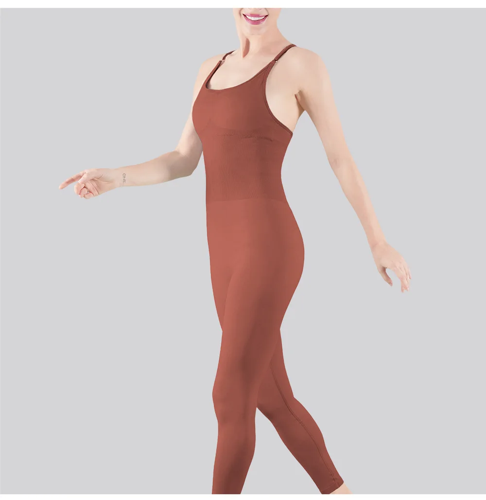 Threaded one-piece yoga clothes beautiful back sling u-neck trousers and one-piece ballet leotard
Threaded one-piece yoga clothes beautiful back sling u-neck trousers and one-piece ballet leotard