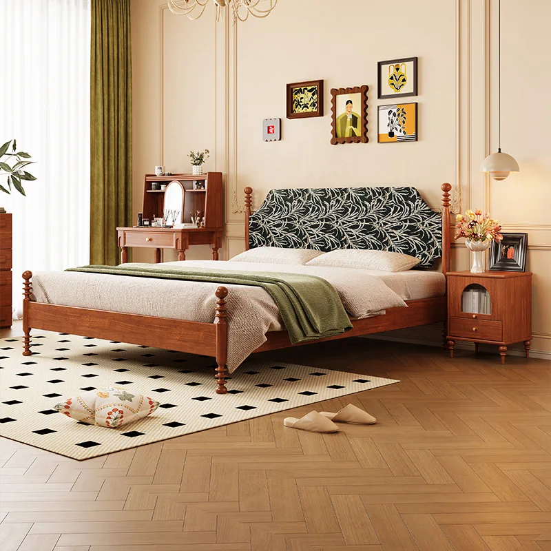 French retro double bed master bedroom medieval American light luxury simple bedroom designer
French retro double bed master bedroom medieval American light luxury simple bedroom designer
