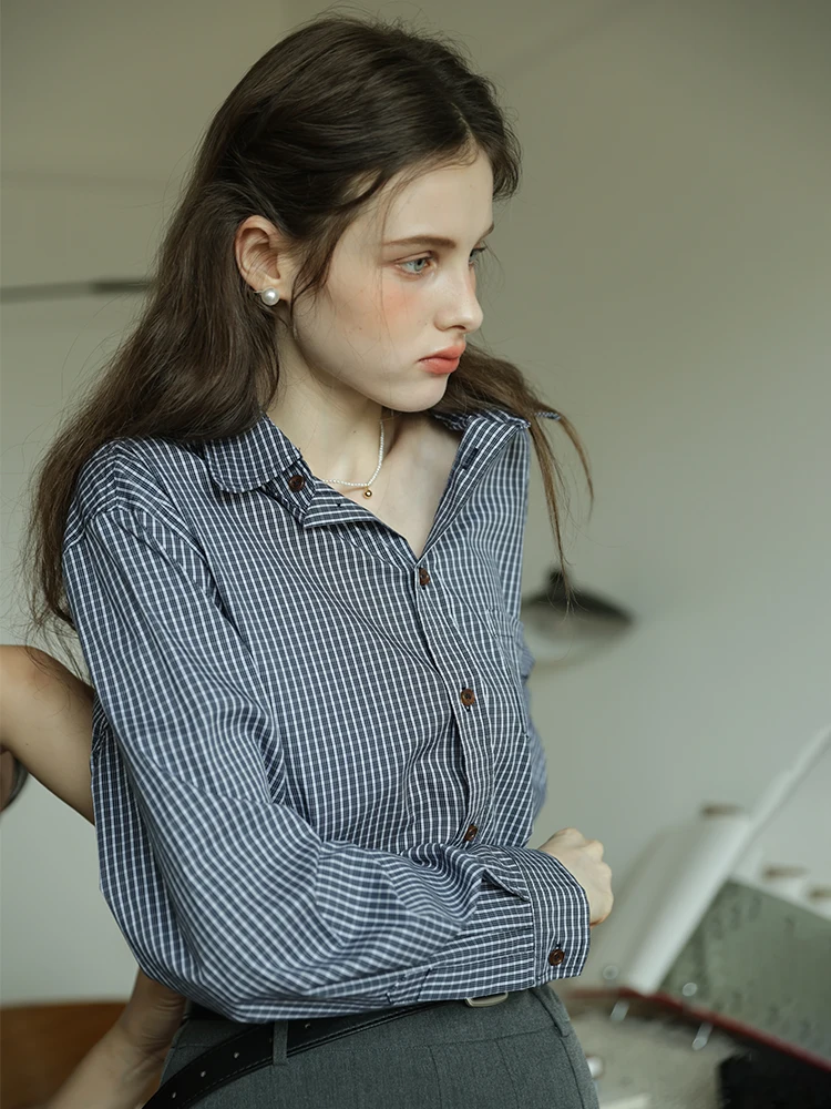Spring White MIU Intellectual Style Long Sleeve Plaid Shirt Women's Loose Versatile Layering Shirt Cotton Polyester Blend
Spring White MIU Intellectual Style Long Sleeve Plaid Shirt Women's Loose Versatile Layering Shirt Cotton Polyester Blend