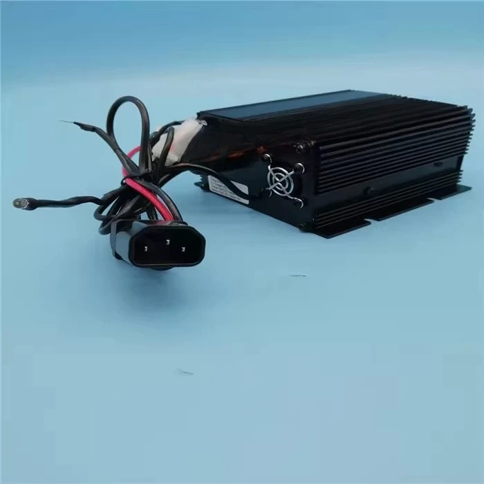 Зарядное устройство Longgong Heli SWCH24V10A-B Зарядное устройство для литиевой батареи Электрический грузовик для крупного рогатого скота CBD15J 
Зарядное устройство Longgong Heli SWCH24V10A-B Зарядное устройство для литиевой батареи Электрический грузовик для крупного рогатого скота CBD15J