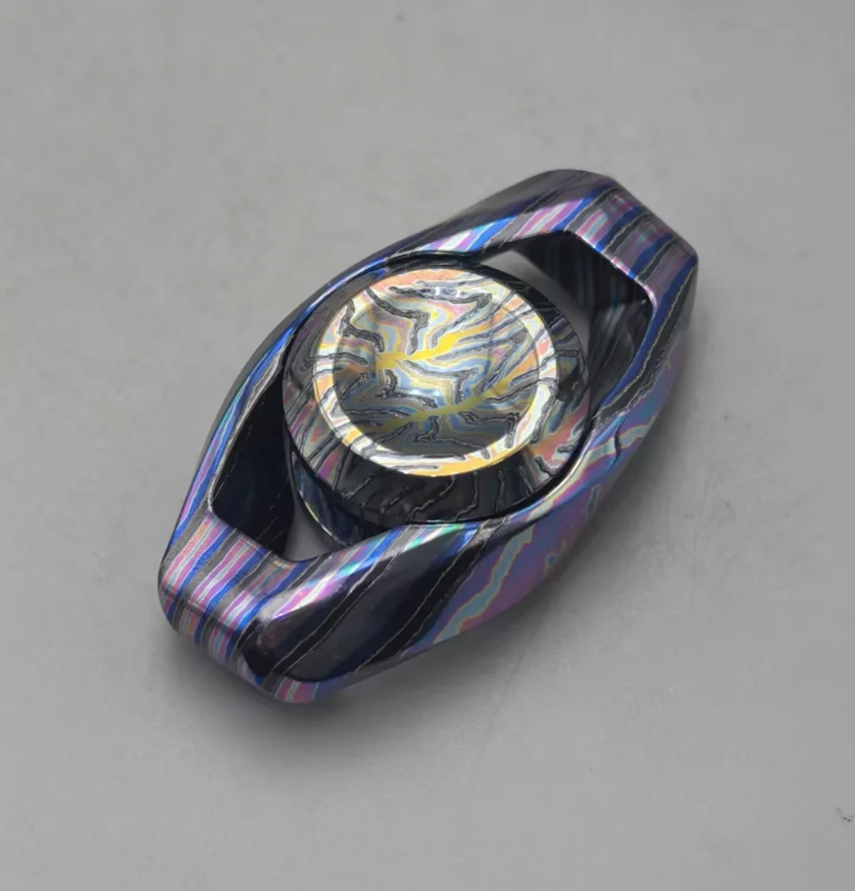 Б/у EDC zircuti спиннер-фиджет, игрушка для снятия стресса
Б/у EDC zircuti спиннер-фиджет, игрушка для снятия стресса